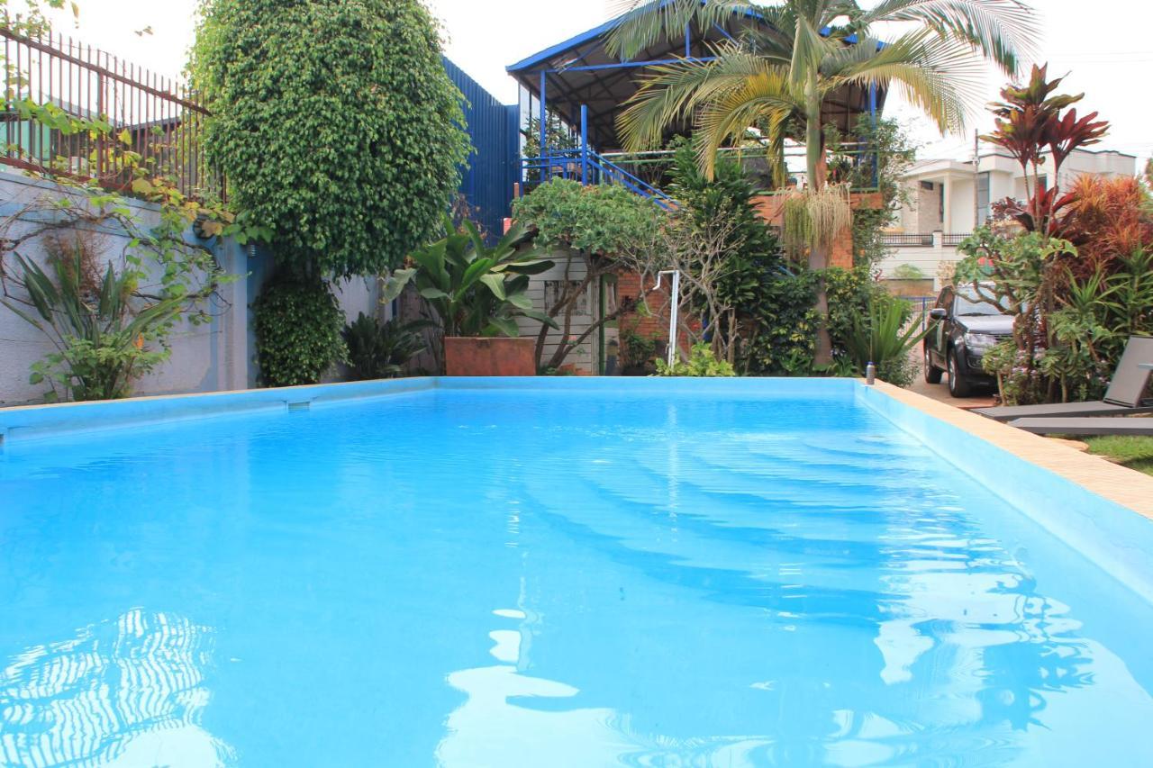 Umusambi B&B คิกาลี ภายนอก รูปภาพ