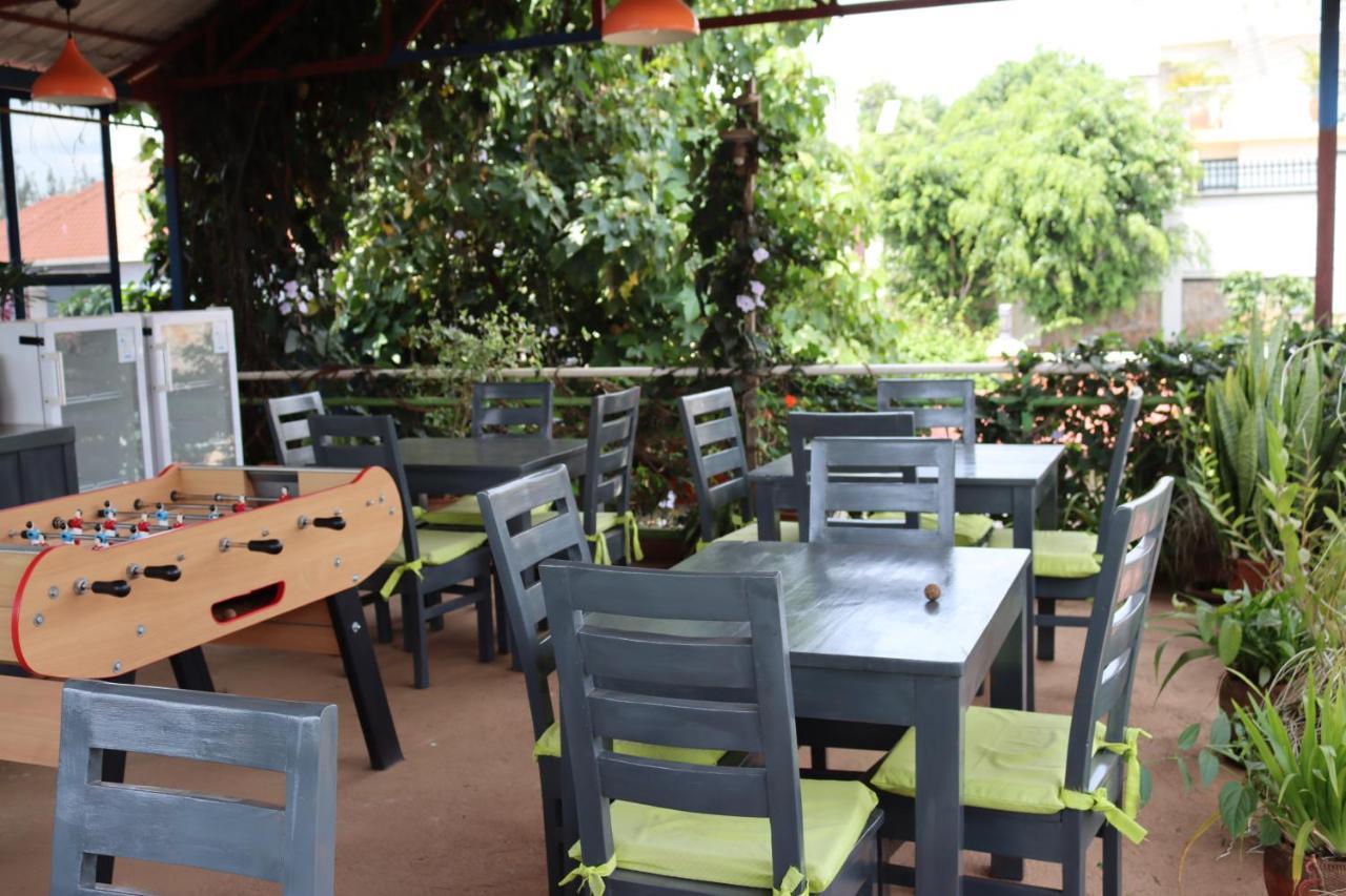 Umusambi B&B คิกาลี ภายนอก รูปภาพ