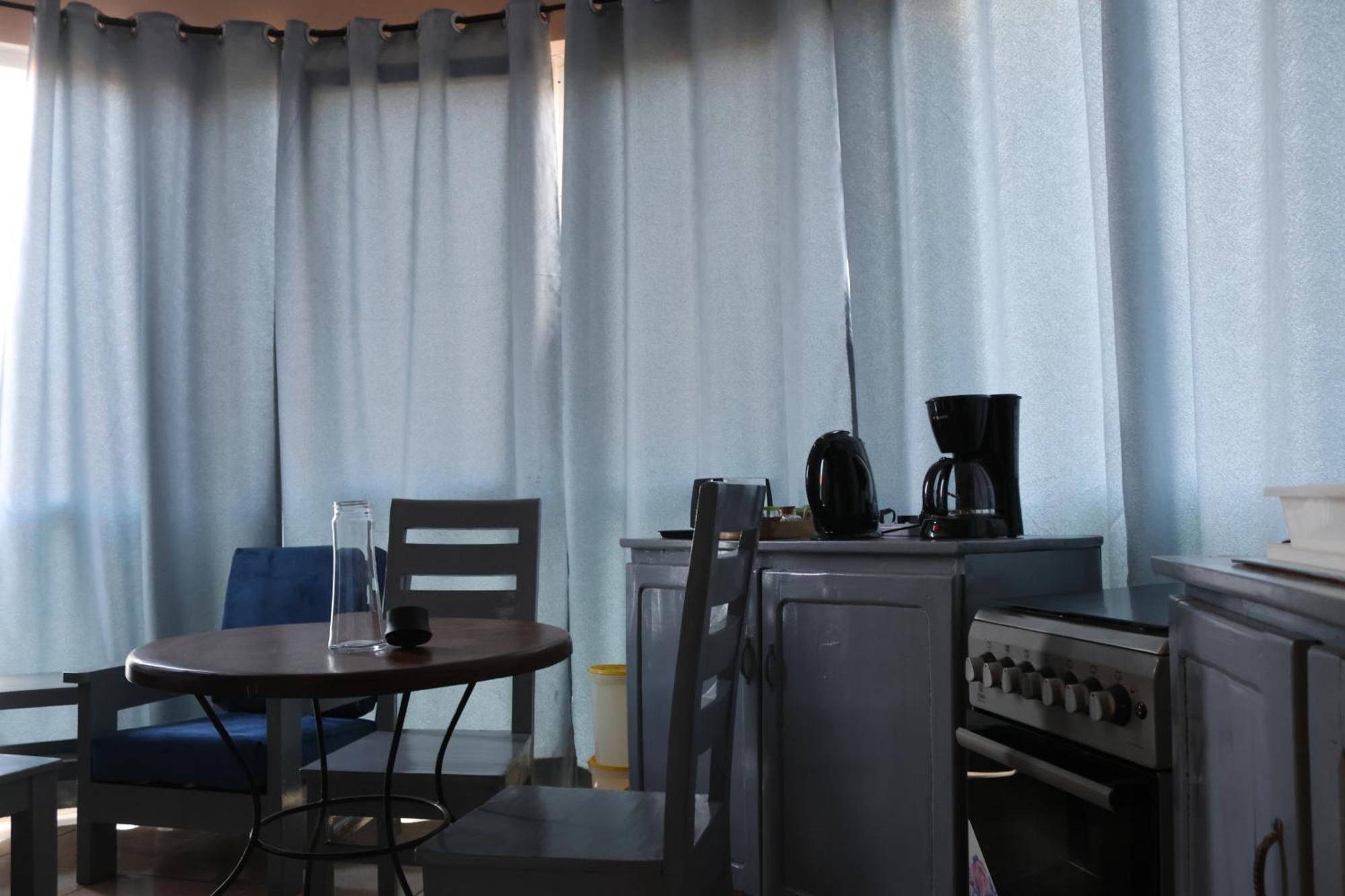 Umusambi B&B คิกาลี ภายนอก รูปภาพ