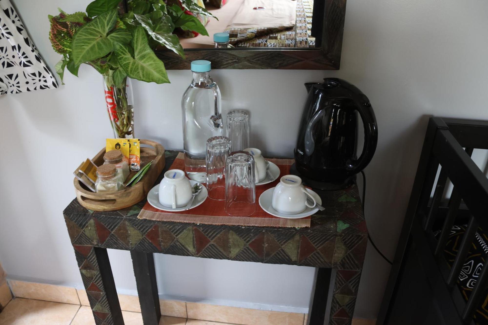 Umusambi B&B คิกาลี ภายนอก รูปภาพ