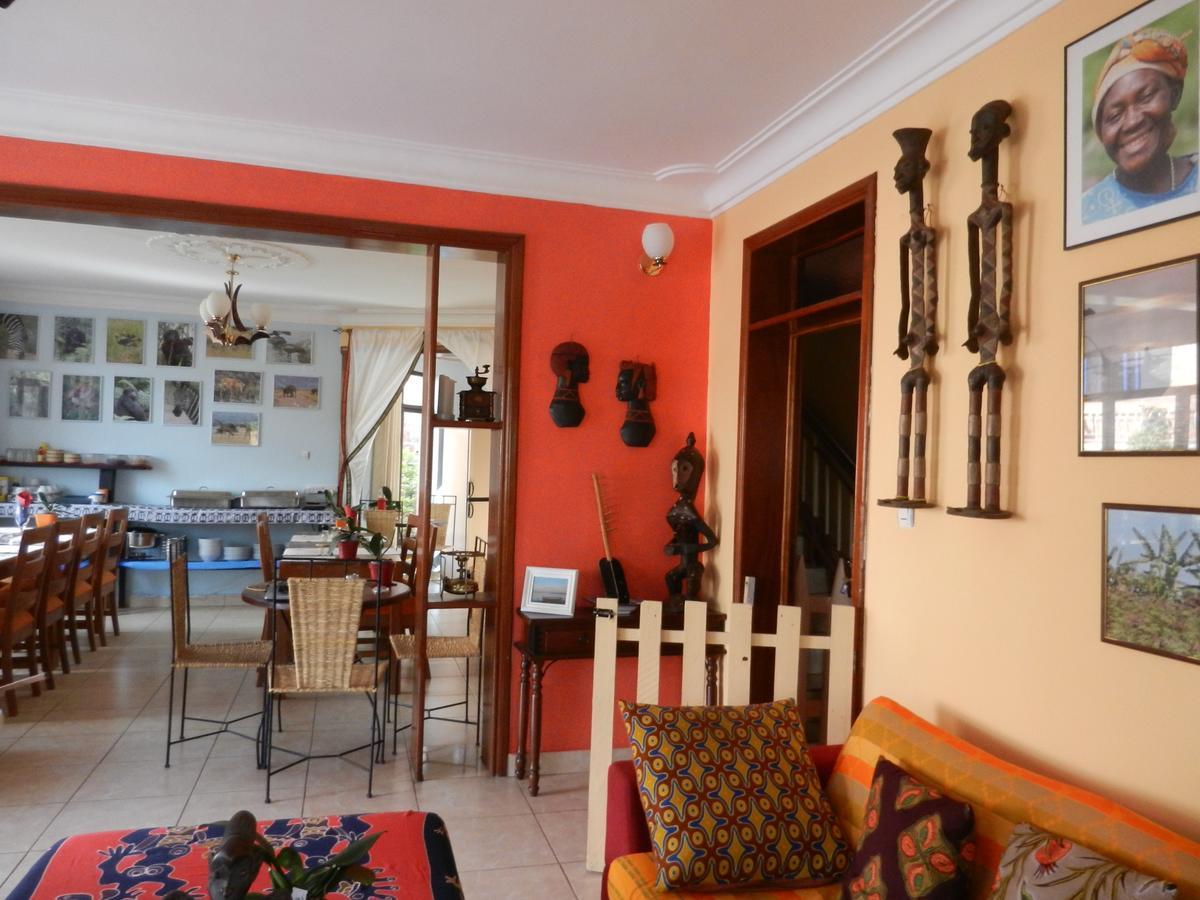 Umusambi B&B คิกาลี ภายนอก รูปภาพ